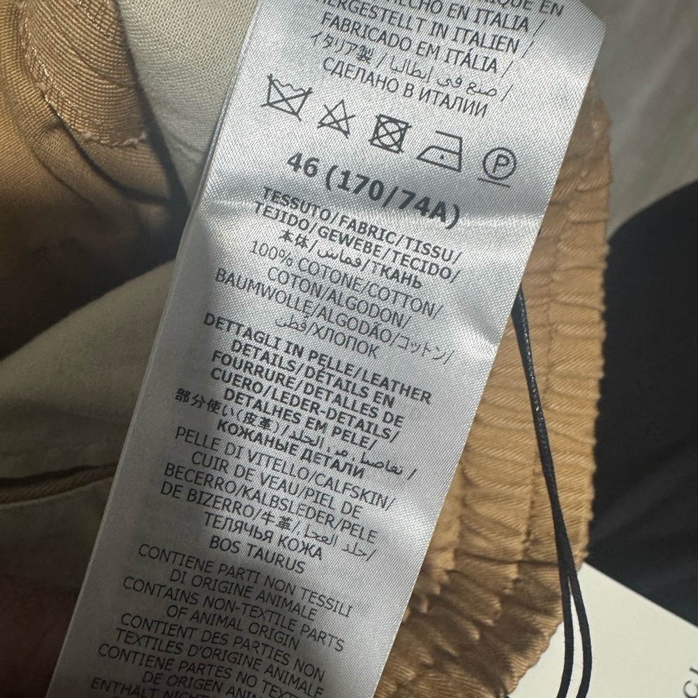 Gucci Tan Joggers with White Logo - Picture 9 of 10